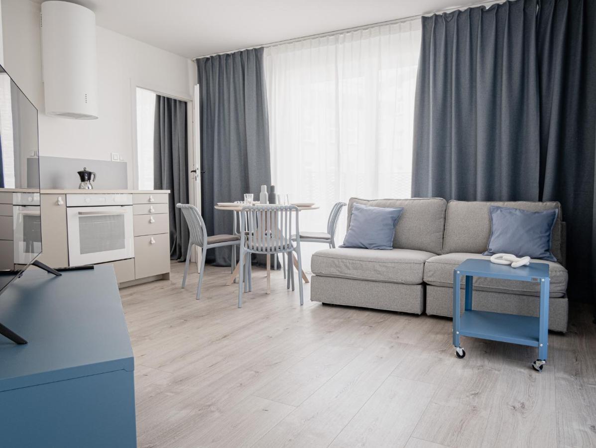 Homewell Apartments Game And Movie Poznan Exterior foto