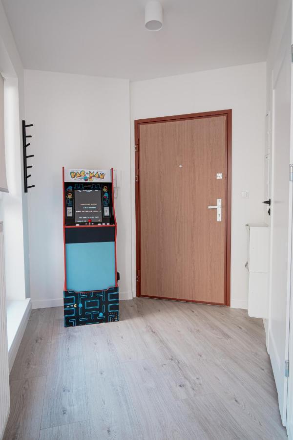 Homewell Apartments Game And Movie Poznan Exterior foto